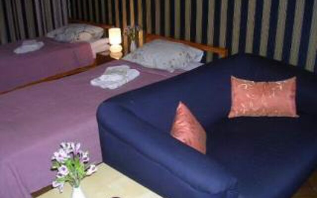 Elegy on Nevskiy Apartments