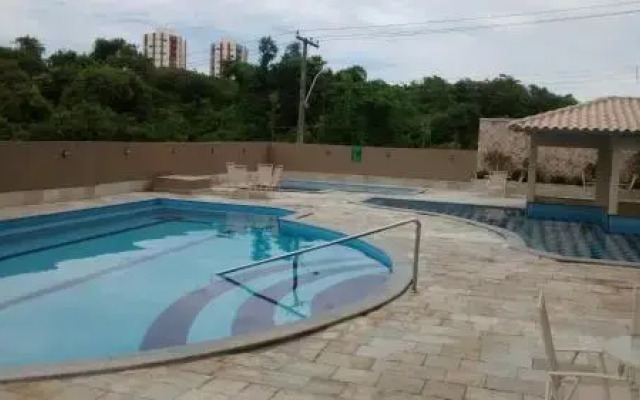 Flat - Temporada Caldas Novas - GO