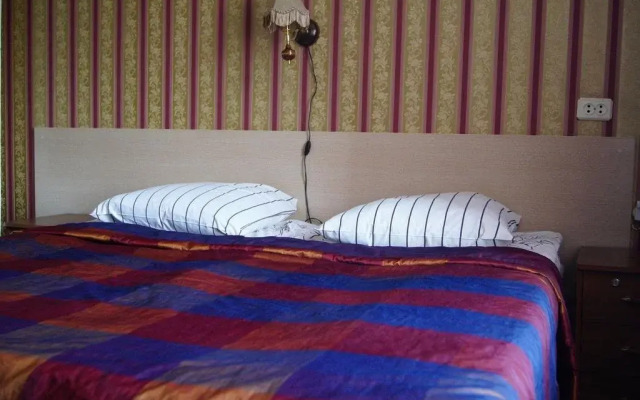 Tsentralnaya Hotel