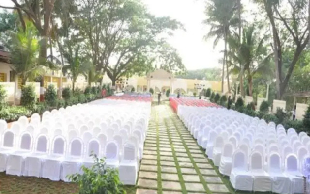 Monteria Resort