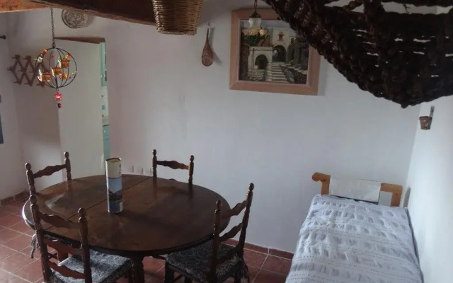 Olive Grove Cottage