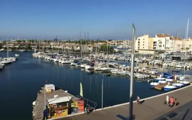 Studio Place Saint-Clair