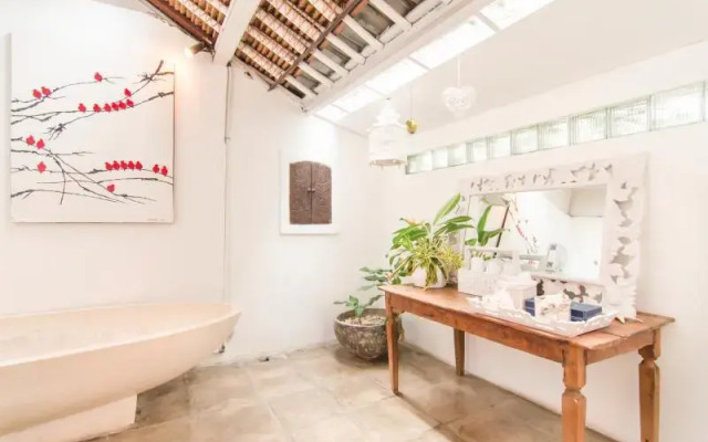 Villa Kupu-Kupu Seminyak Bali