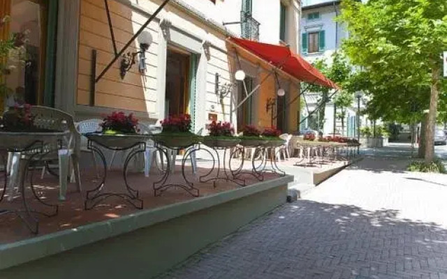 Hotel Maestoso