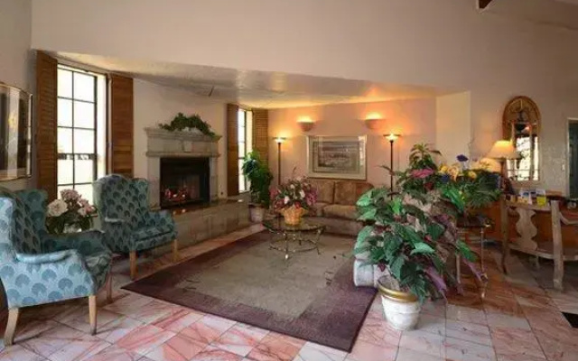 Clarion Suites Yuma