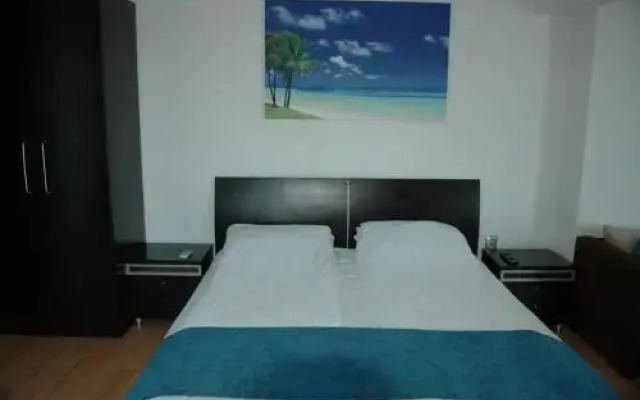 Chalina Guest House