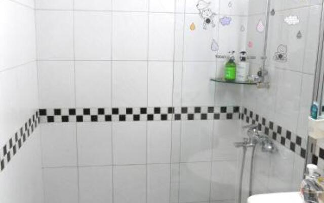 Cozy Cinema house with rooftop @ Hongdae