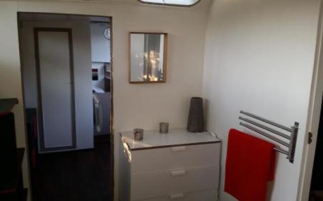 Botel La Vecchia (LY1992)