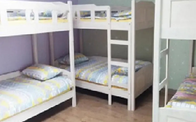 Yellow Submarine Guesthouse