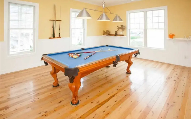Dmanfish - 9 Br Home