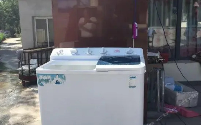 Yijie Holiday Chain Hotel