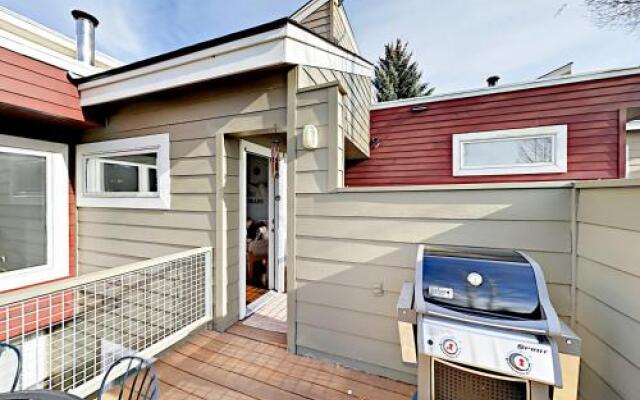 22 Wellington Lane Townhouse Unit 4