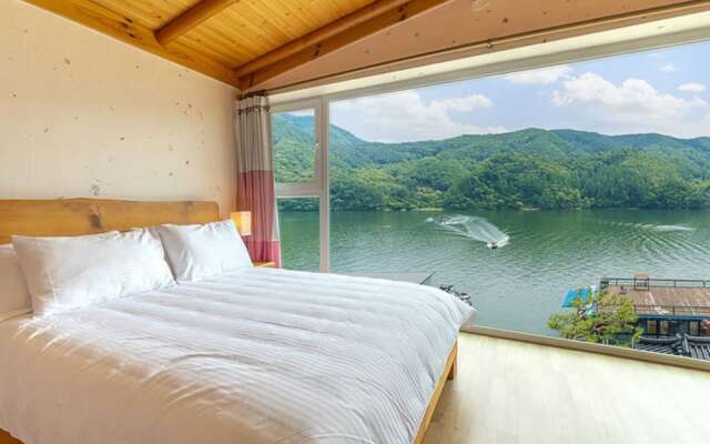 Gapyeong Garamseulki Pension