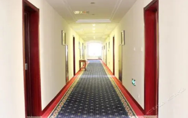 Weihai Electronic Hotel