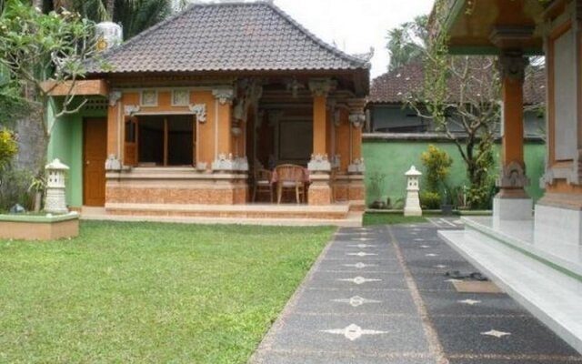 Ida Guest House