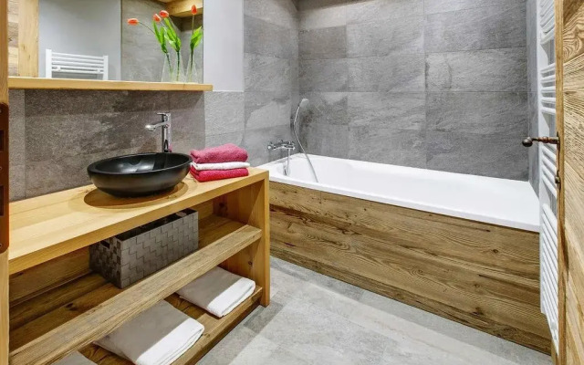 Cristal des Neiges La Clusaz - OVO Network