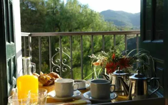 El Potrerillo De Larreta