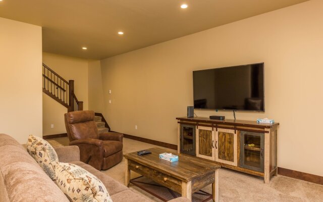 Alders #801 - 3 Br Townhouse