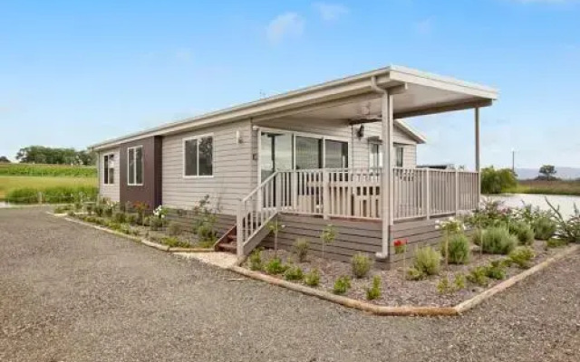 The Lake House @ 201