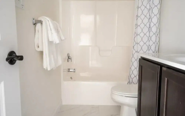 Beautiful Brand NEW 3 Bd Home Near West Point!