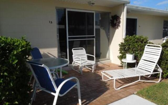 Jamaica Royale 015 - 1 Br Apts