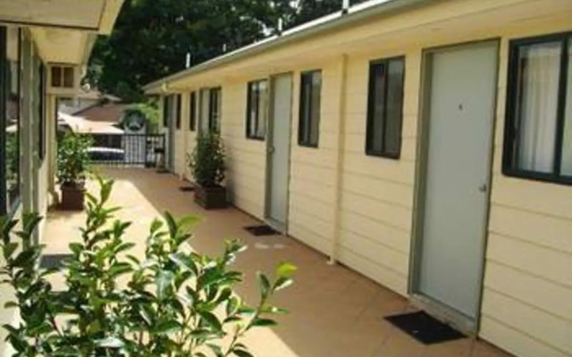 Wallaby Hotel