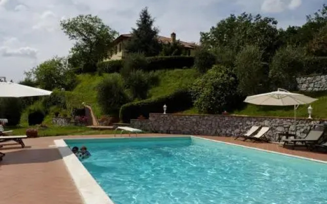Agriturismo Montemari