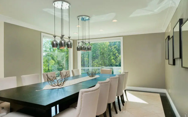 Breathtaking Views in Encino Hills Pool