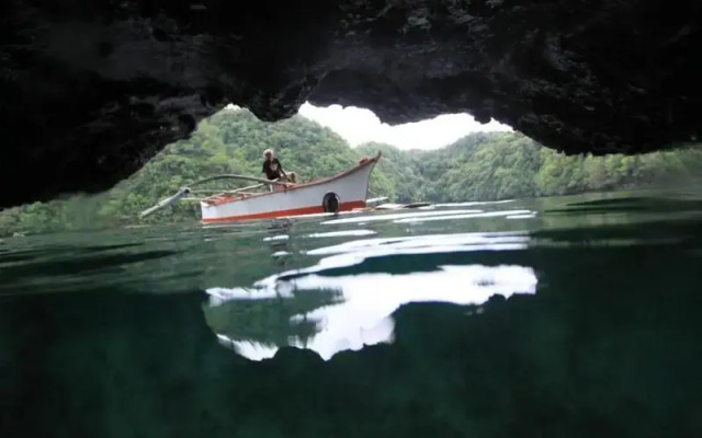 Hidden island resort