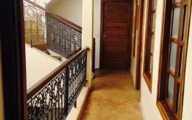 Riad Bjoujna 2