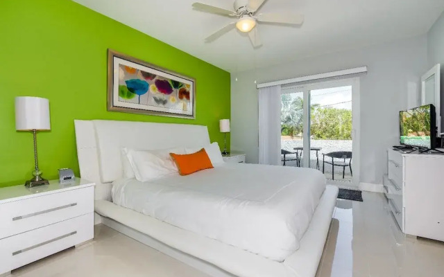 Affinity Riverside Five - Big Pool, Dock, Views, Walk To Beach