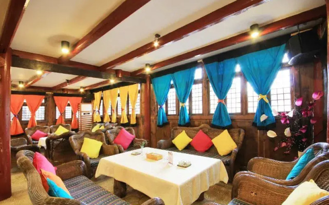 Tulip Inn Jiuzhaigou Shangmo Hotel