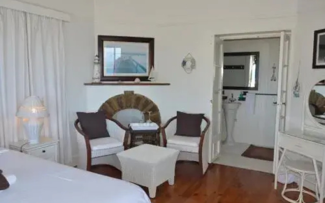 5th House Guest House and B&B