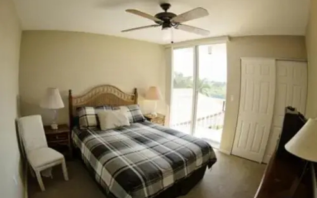 Elegant Furnished Condo with Gulf View by RedAwning