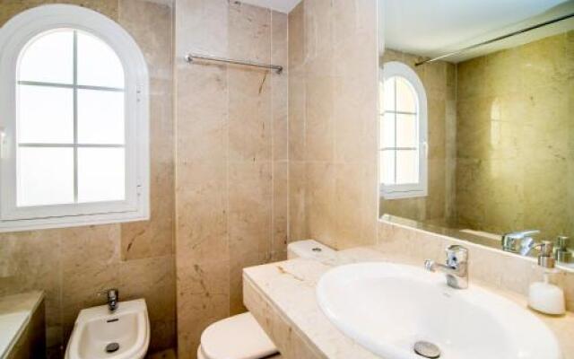 Senorio De Mezquita-sam