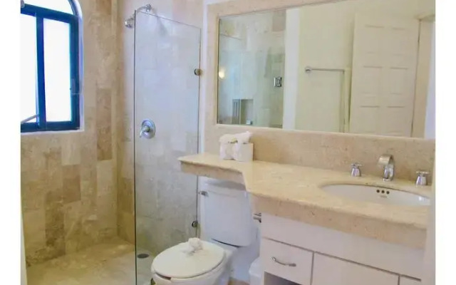 Casa Max Playa del Carmen by RedAwning