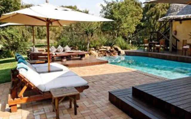 Rustika Guest Lodge