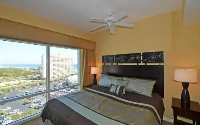 Luau II 7023