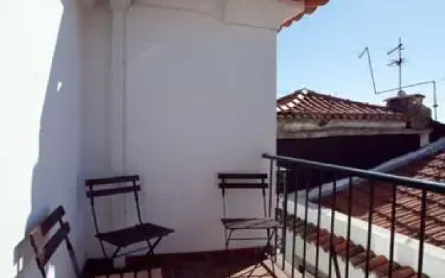 Traveling To Lisbon Alfama Apartments