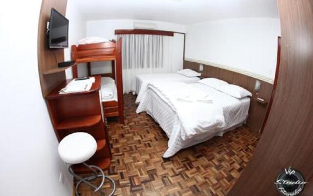 Hospedaria Gãstehaus Enzian