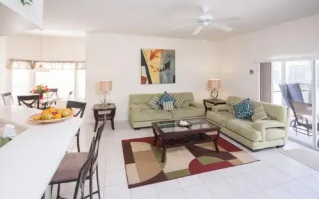 Adriaan's West Haven Villa