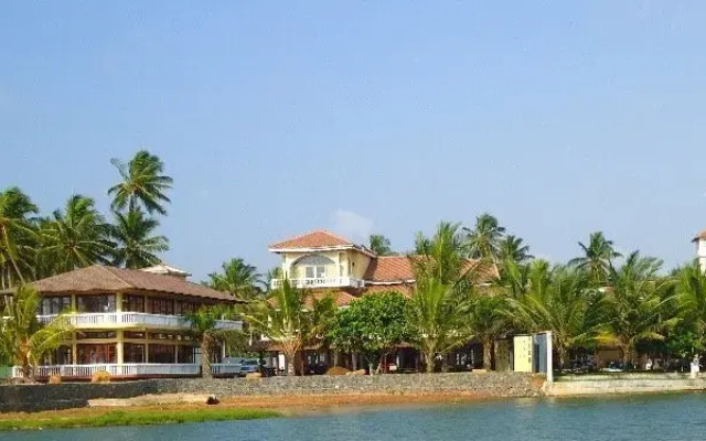 Cocoon Sea Resort