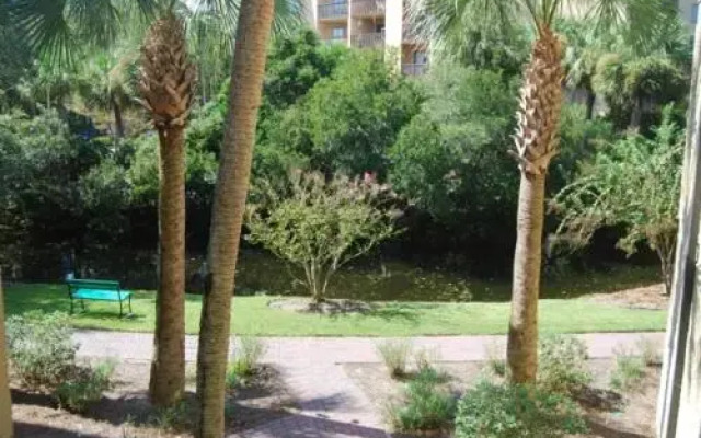 C 8 Xanadu 2 Br Condo by RedAwning