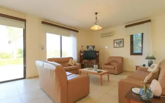 Villa Bougainvillea