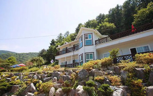 Gapyeong Starry Village Pension