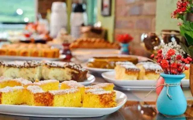 Bina's Haus Pousada, Cafeteria e Atelier