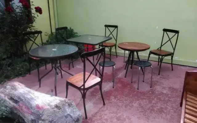 Hostal Dundo Ivo Spa