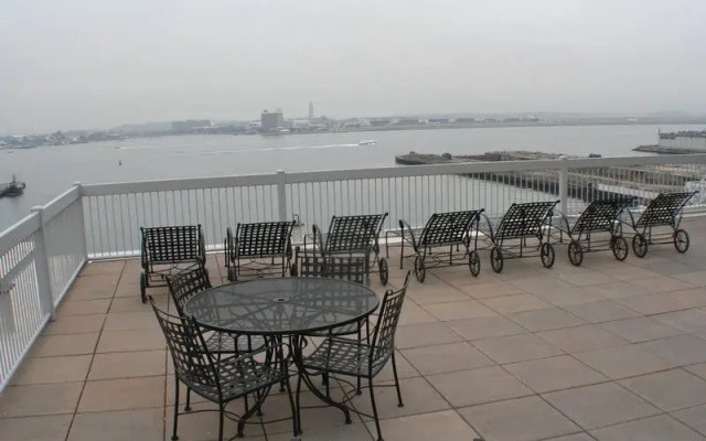 Park Lane Seaport