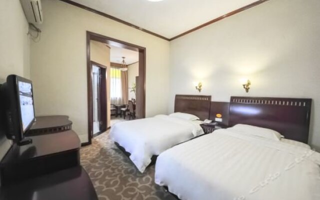 Atour Hotel Chengdu Yulin Huaxi
