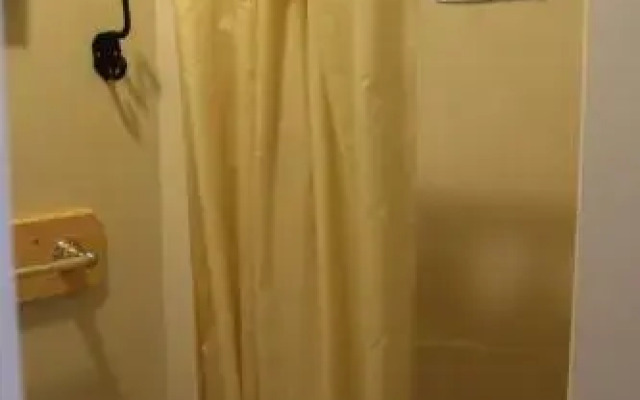 A. Mac Donald Country Inn